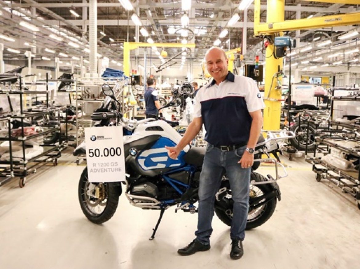 BMW Motorrad celebra 50 mil motos produzidas no Brasil